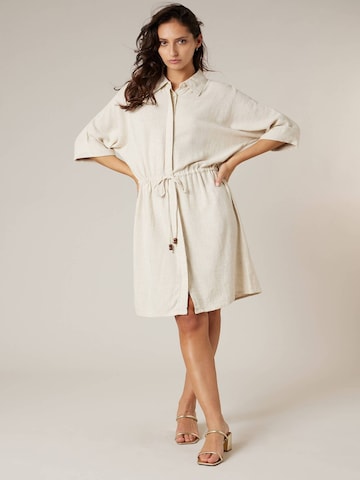 Deeluxe Jurk 'ZORA' in Beige