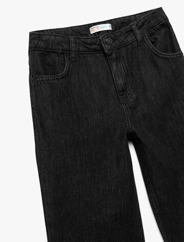 Koton Loosefit Jeans in Zwart