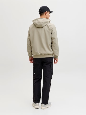 JACK & JONES Преходно яке 'JCOFUSION' в кафяво