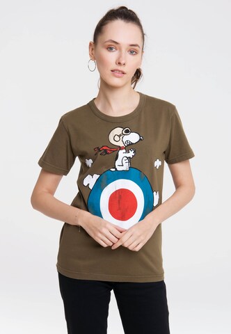 LOGOSHIRT T-Shirt 'Peanuts - Snoopy' in Grün: Vorderseite