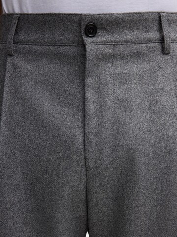 STRELLSON Loose fit Pleated Pants ' Jarod ' in Grey