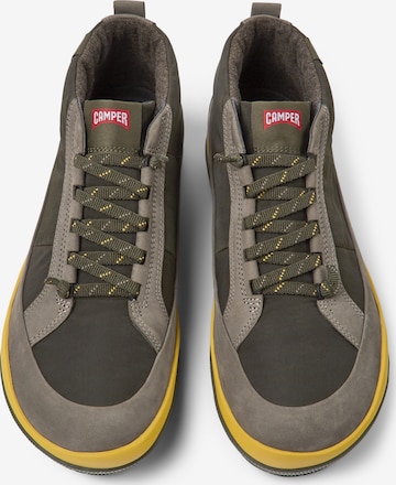 Chaussure à lacets 'Peu Pista' CAMPER en gris