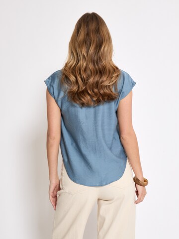 Camicia da donna 'Naline' di Peppercorn in blu
