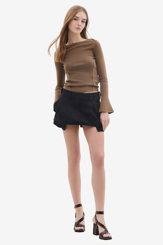 No Matter What Shirt in Braun