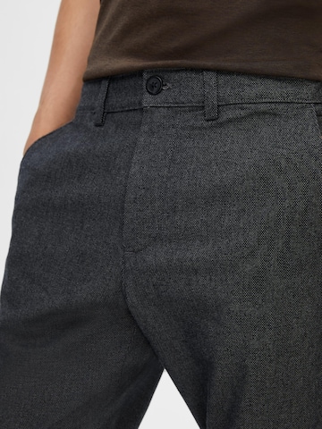 SELECTED HOMME Regular Chino trousers 'Miles' in Black