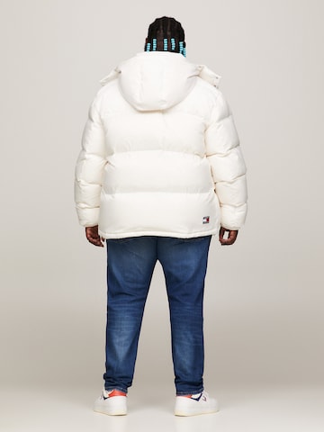 Tommy Jeans Plus Winter Jacket 'Alaska' in White