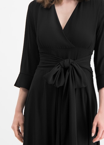 Robe 'Nilano' Nicowa en noir