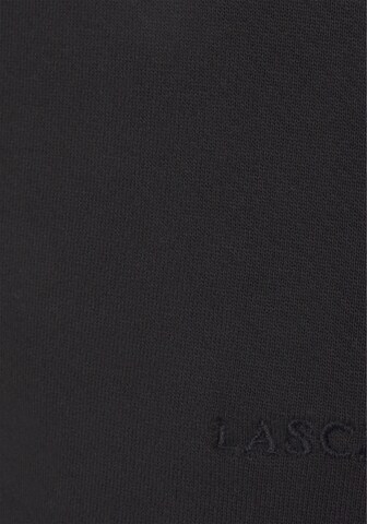 LASCANA Tapered Sporthose in Schwarz