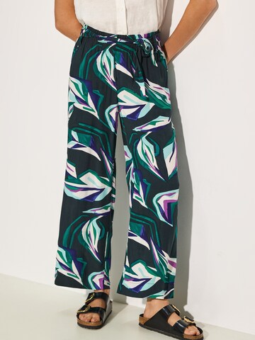 CECIL Loose fit Pants in Green: front
