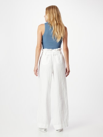 TOPSHOP Loose fit Trousers in White