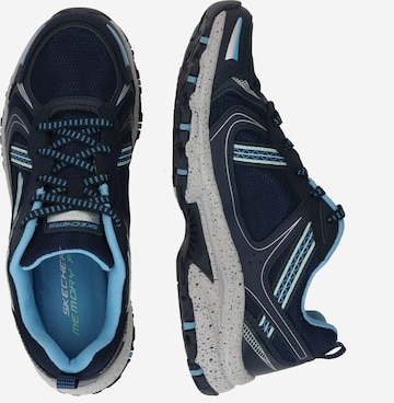 Sneaker bassa 'VAST ADVENTURE' di SKECHERS in blu