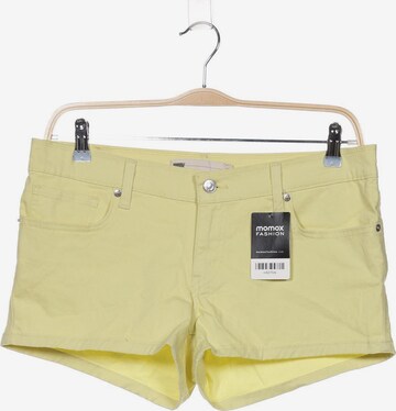 LEVI'S ® Shorts L in Gelb: predná strana