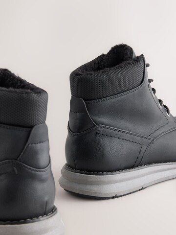 Next Schnürboots in Schwarz