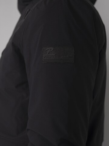 Petrol Industries Jacke in Schwarz