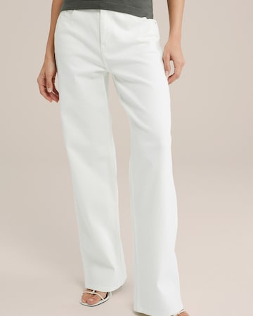 WE Fashion Wide Leg Jeans in Weiß: Vorderseite