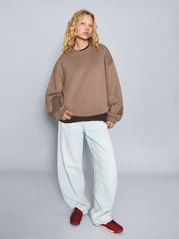Bershka Mikina – béžová: přední strana