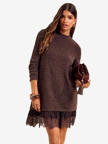 Robes en maille Friends Like These en marron : devant