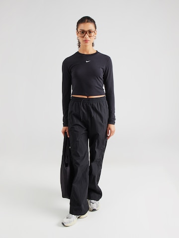 Nike Sportswear Тениска 'Chill' в черно