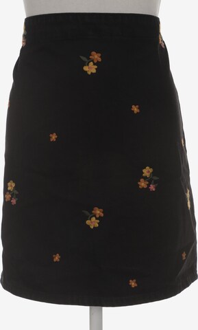 VILA Skirt in XL in Black: front
