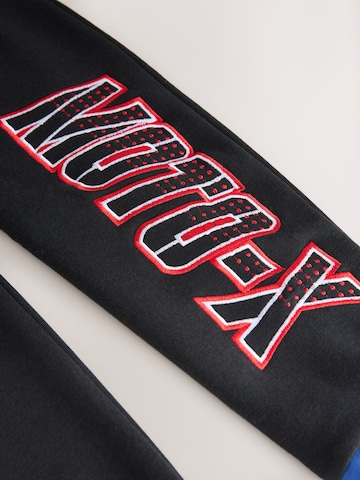 Next Комплект пижама в черно