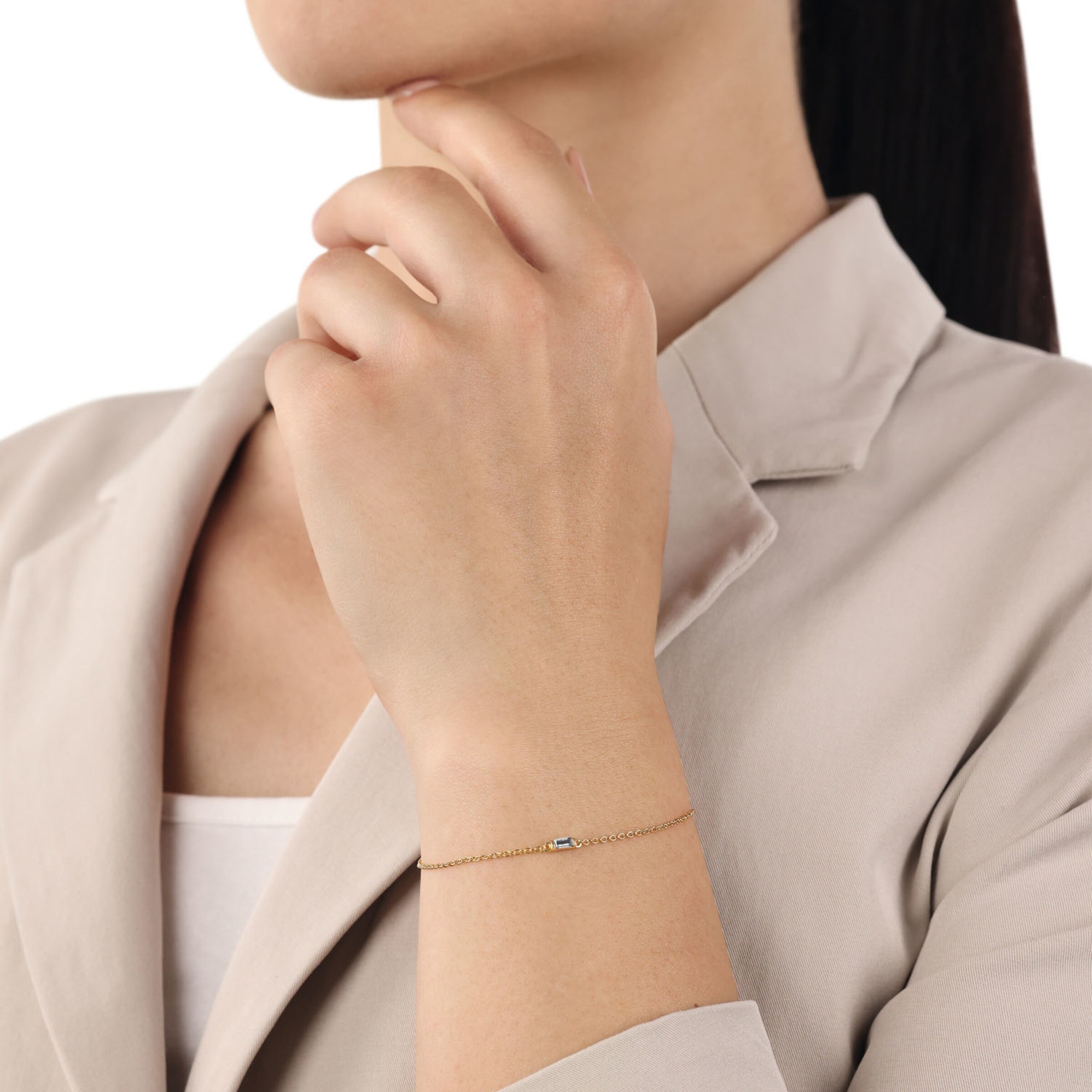 AMOR Bracelet in Gold: front