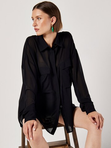 Chemisier ' ' Apricot en noir