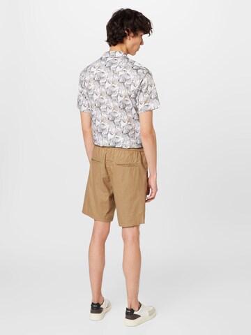 Matinique Regular Shorts 'Barton' in Beige