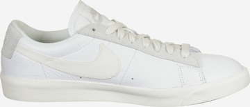 Nike Sportswear Sneaker 'BLAZER LOW LEATHER' in Weiß