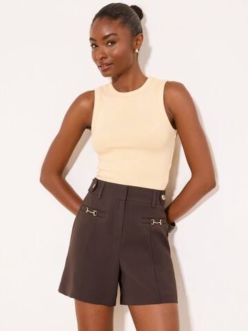 Lipsy Shorts in Braun: Vorderseite