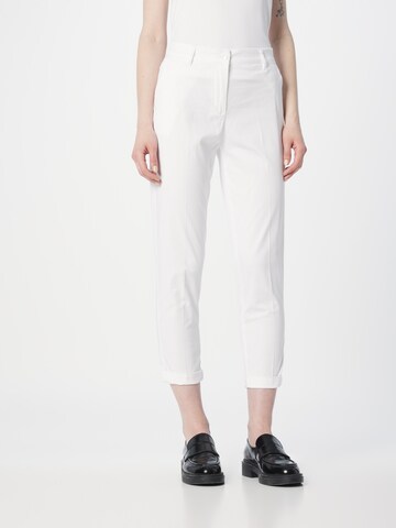 Sisley Slim fit Trousers with creases in White: front