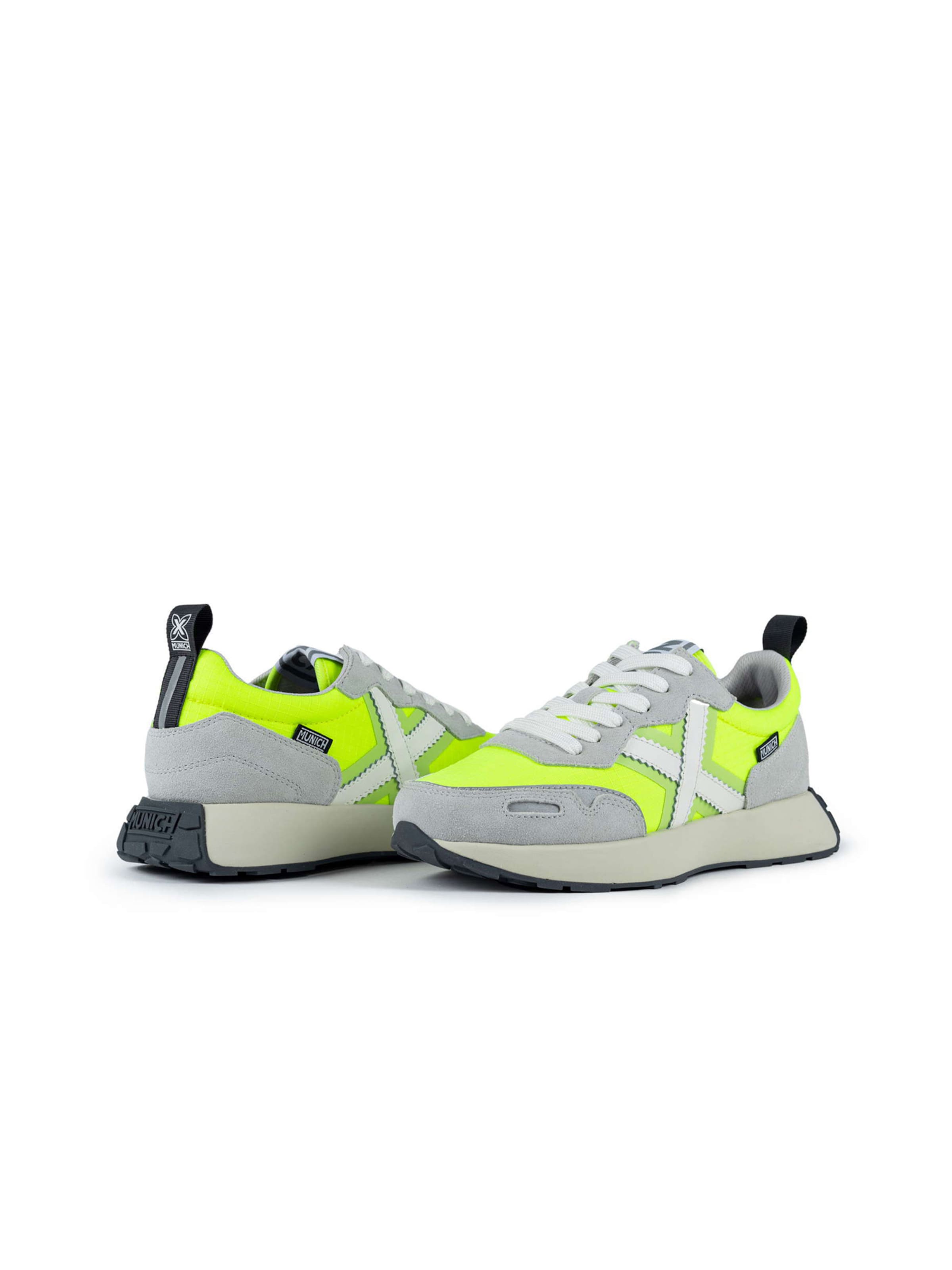 MUNICH Trainers ' XEMINE ' in Grau