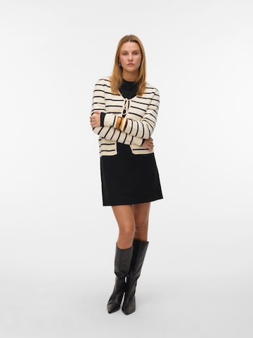 juoda VERO MODA Megzta suknelė 'VMBESTI'