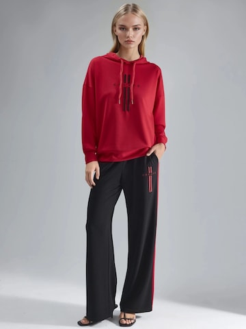 Hiccup - Fato de jogging em vermelho: frente