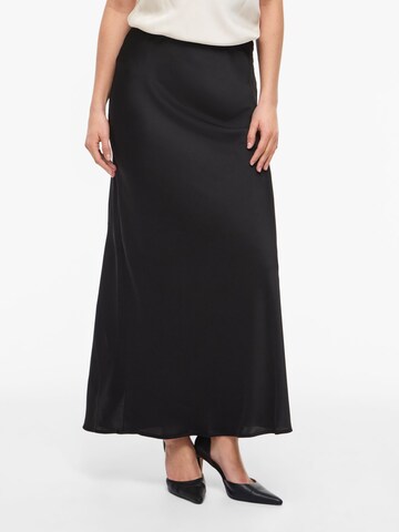 Jupe 'VISAHRA' VILA en noir : devant