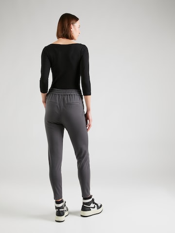 VERO MODA Tapered Pleat-front trousers 'Eva' in Grey