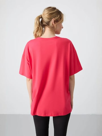 Maglietta 'T-Shirts' di Tommy Life in rosa