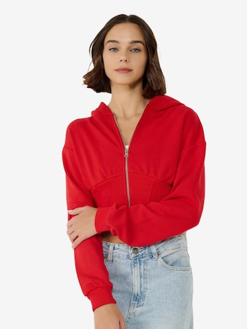 No Matter What Sweatjacke in Rot: Vorderseite