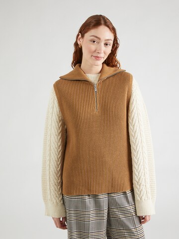 s.Oliver Pullover i brun: forside