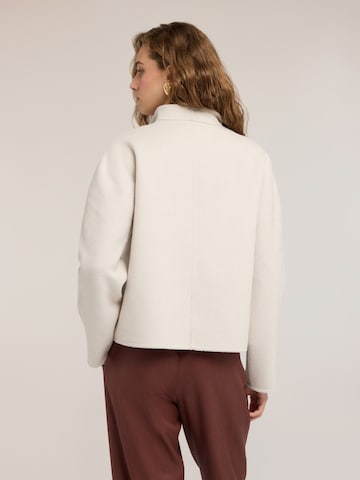 Cappotto invernale di MOTIVI in bianco