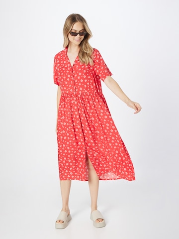 Robe-chemise Monki en rouge