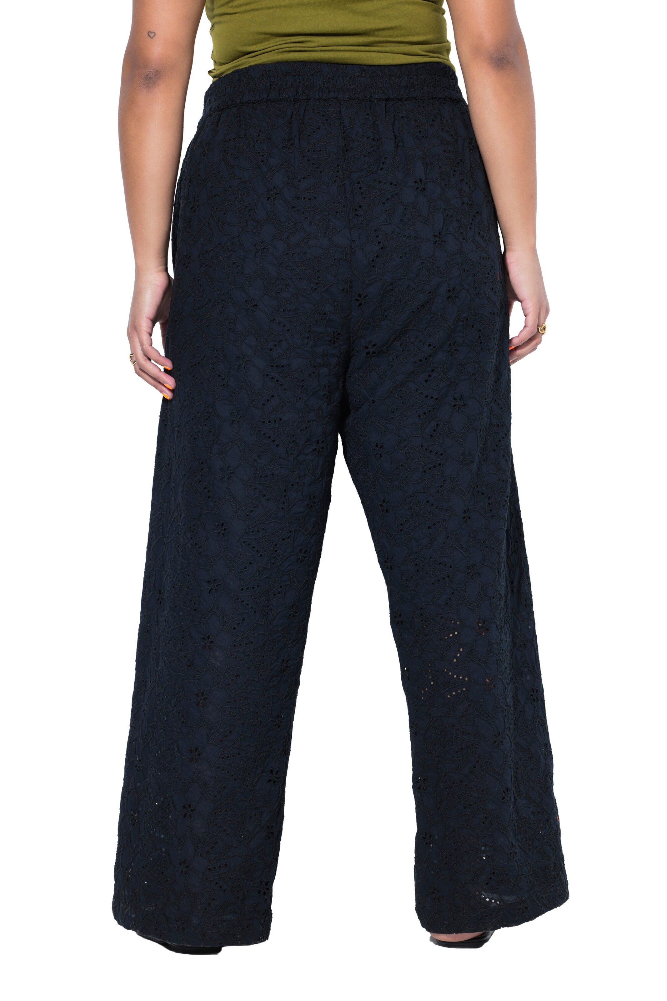 Studio Untold Wide leg Trousers in Black