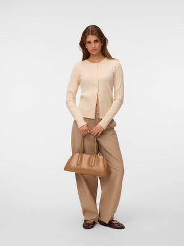 Giacchetta di VERO MODA in beige: frontale