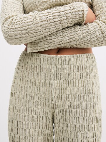 Pull&Bear Regular Broek 'ARRUGADO RUSTICO' in Beige