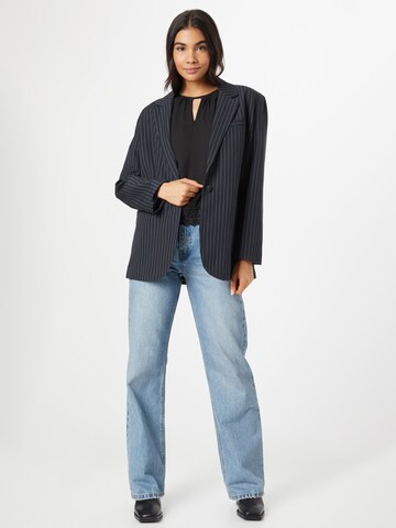 ABOUT YOU Blouse in Black