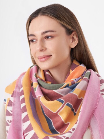 CODELLO Shawl in Yellow