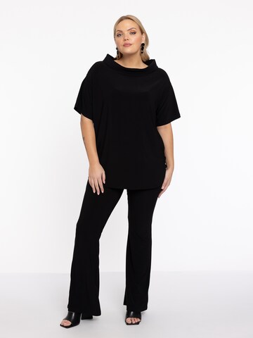 Yoek Tunic in Black