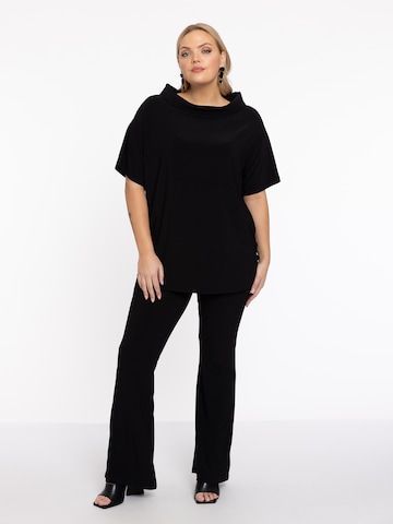 Yoek Tunic in Black