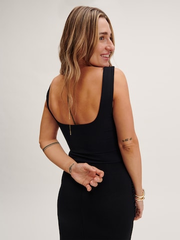 Tatiana Zidekova Rövid body - fekete