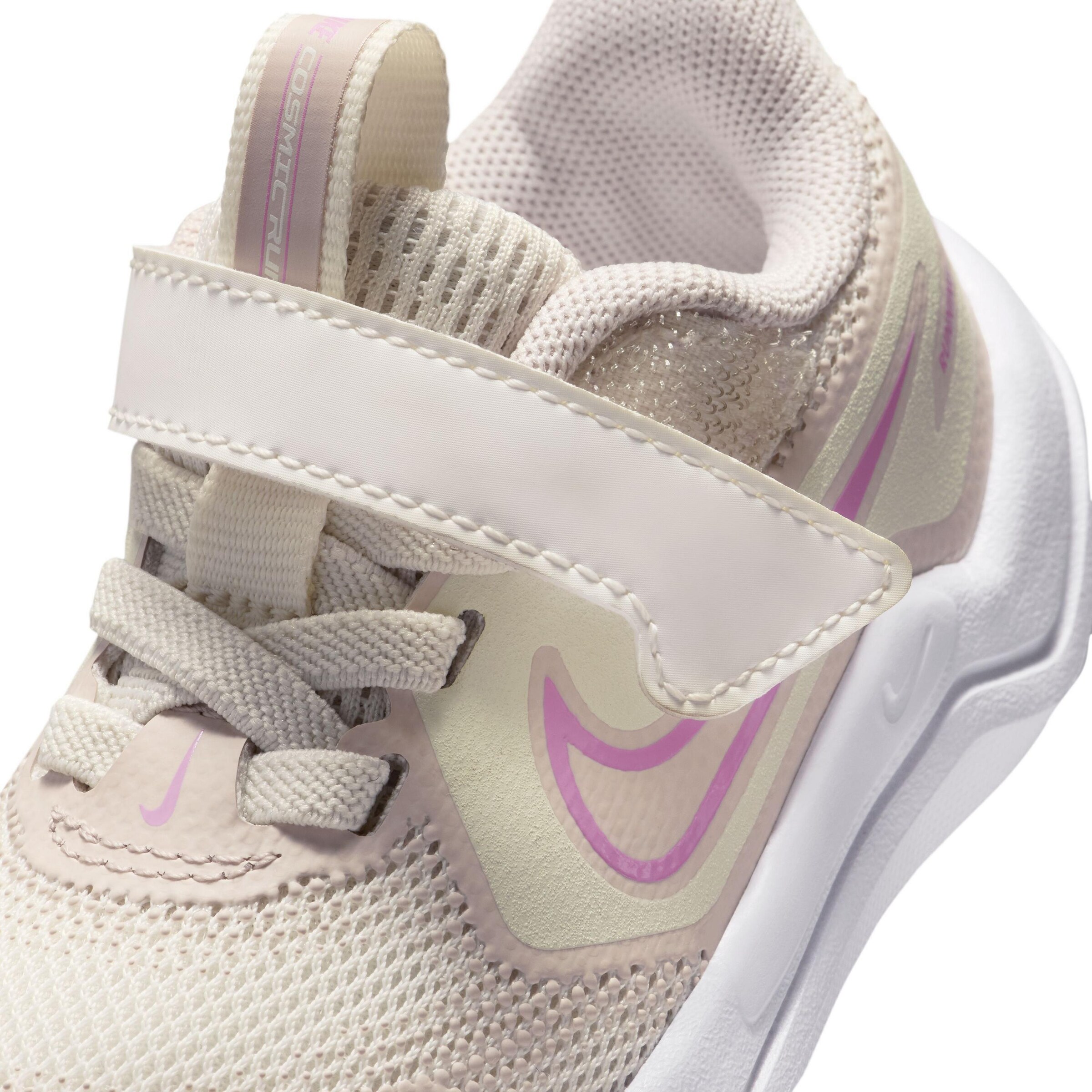 NIKE Sneakers 'Cosmic Runner' in Beige