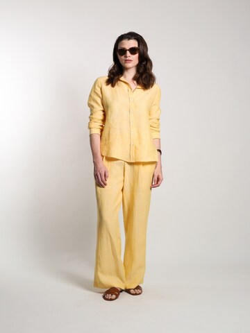 WEARABLE STORIES Blouse 'Paula' in Yellow